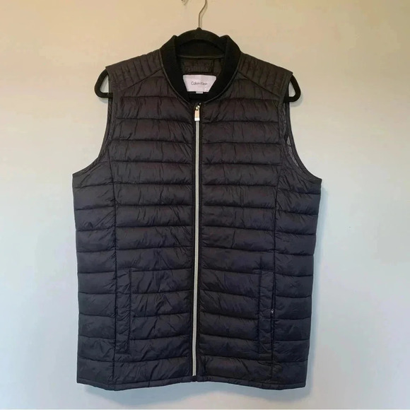 Calvin  Klein puffer black vest - Picture 1 of 6